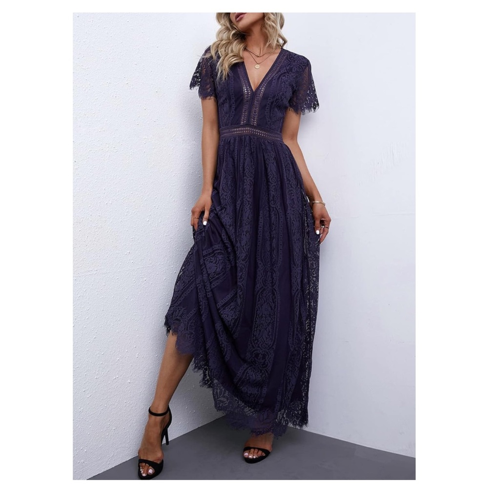 Elegant Lace V-Neck Dress in purple